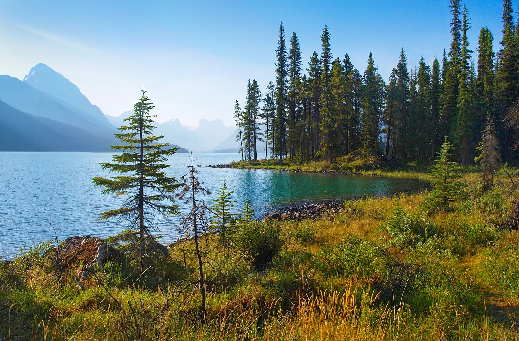 lake in canada